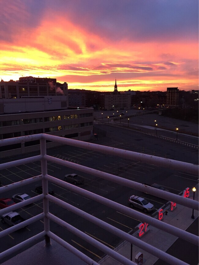 Foto del edificio - 53 Brookline Ave