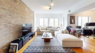 Building Photo - 1409 W Cornelia Ave