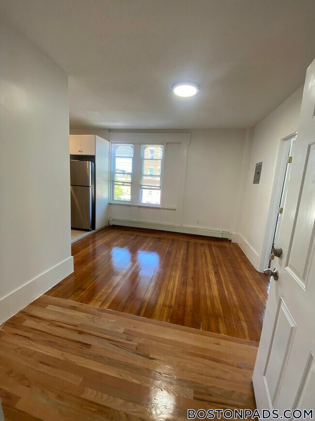 Foto del edificio - 7 Greenville St