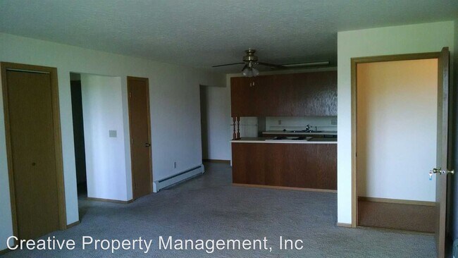 Foto del edificio - 2 br, 1 bath House - 1516 - 16th Ave SW
