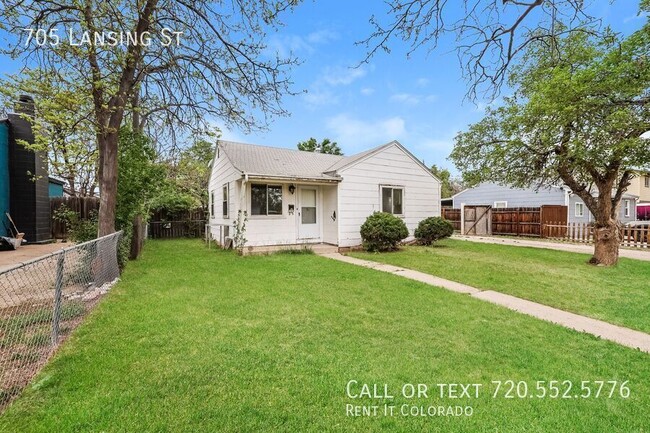 Photo - 705 Lansing St House