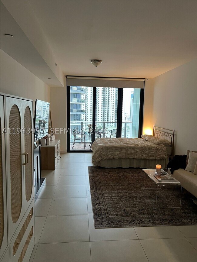 Foto del edificio - 1010 Brickell Ave