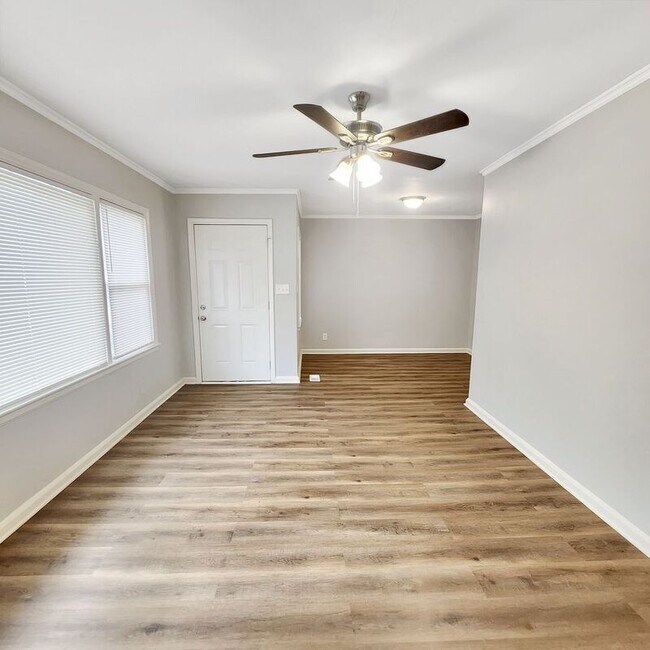 Foto del edificio - 2651 Plantation Dr