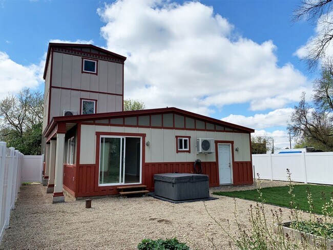 Foto del edificio - The Eagle Tower