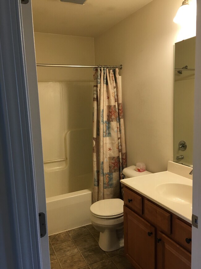 Foto del edificio - 6397 Creekbend Dr