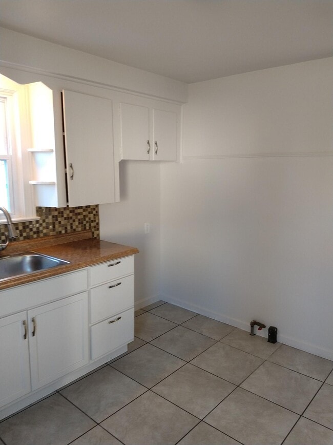 2919 Rush Blvd, Youngstown, OH 44507 House Rental in Youngstown, OH