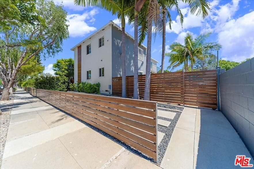 Photo - 2954 Exposition Boulevard Unit 1