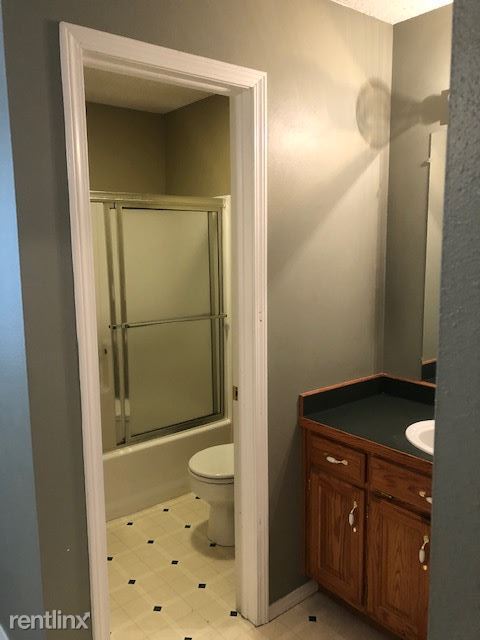 Building Photo - 2 br, 2 bath House - 1701 Red Bird Dr