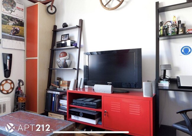 Foto del edificio - 542 E 11th St