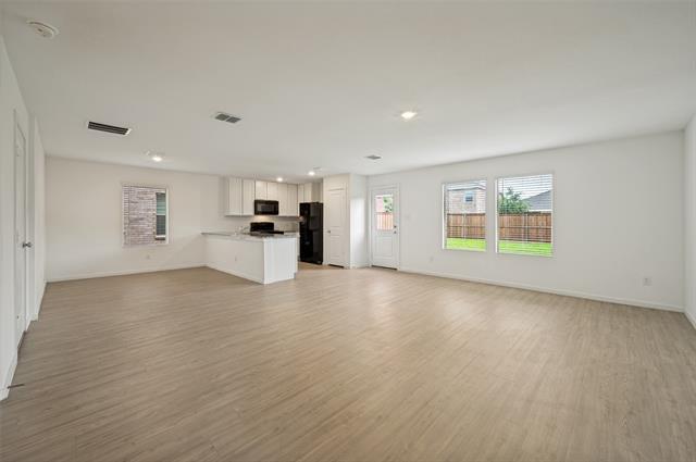 Building Photo - 213 Adelina Dr
