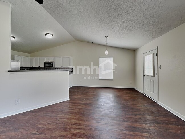 Foto del edificio - 5624 Grassy Bank Dr