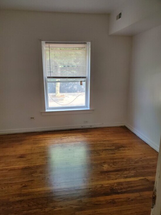 Foto del edificio - 7652 S Peoria St