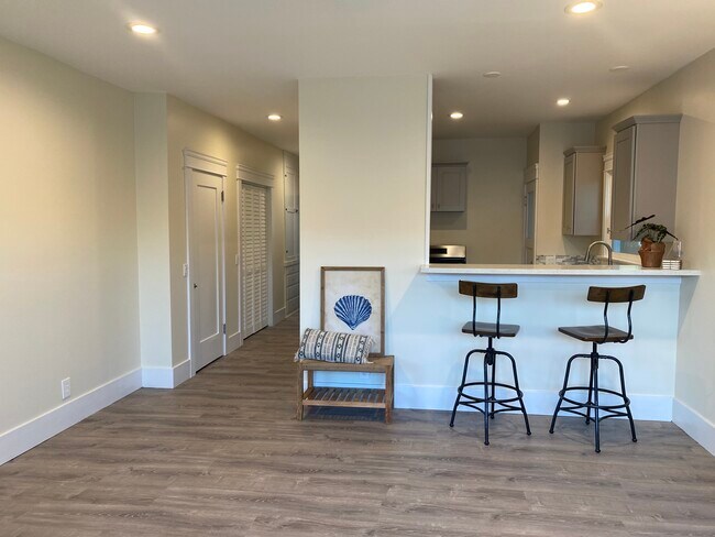 Foto del edificio - 3031 E 7th St