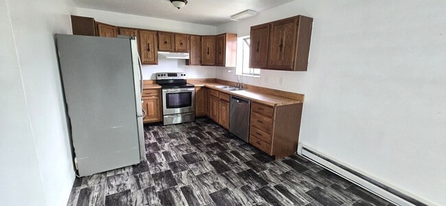 Building Photo - 8200 Ptarmigan Ave