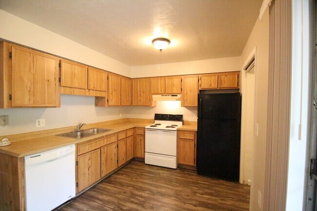 Foto del edificio - 615 SW 11th Ln