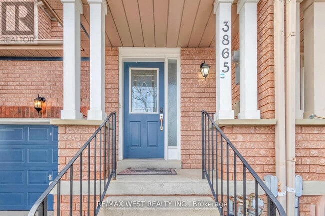 Building Photo - 3865 Allcroft Rd