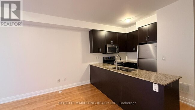 Building Photo - 23 Eldora Ave