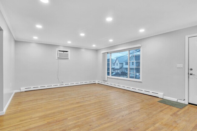Building Photo - 11 Broadman Pkwy