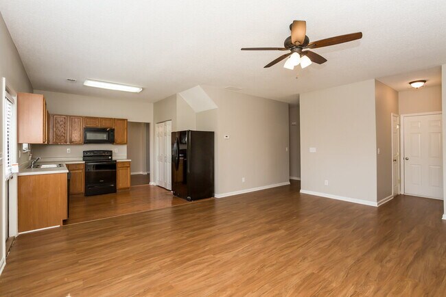 Foto del edificio - 1607 Thornwick Trace