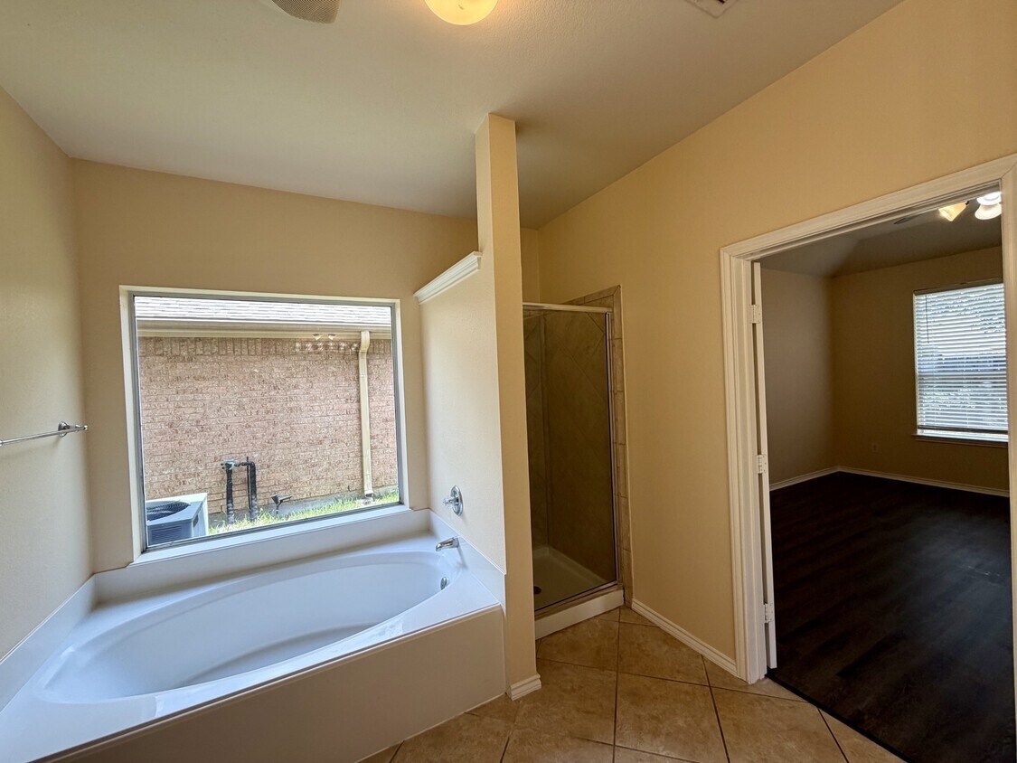 Foto del edificio - 11306 Bright Canyon Ln