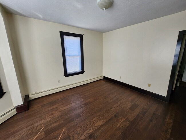 Foto del edificio - 83 Heath St