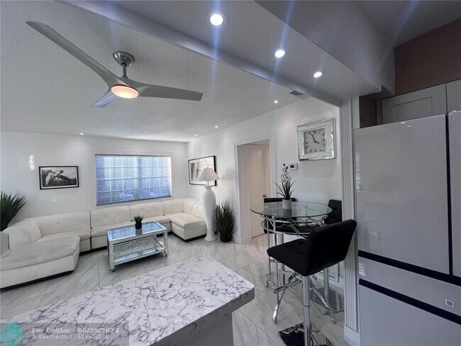 Foto del edificio - 601 SE 5th Ct