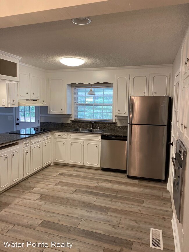 Foto del edificio - 4 br, 3 bath House - 4815 Oriole Dr