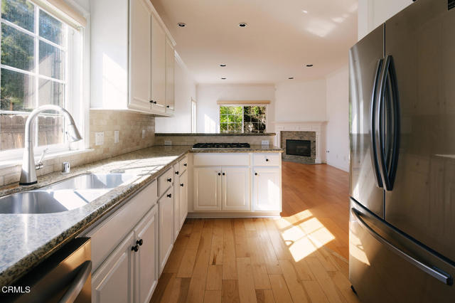 Building Photo - 2409 Olive Ave