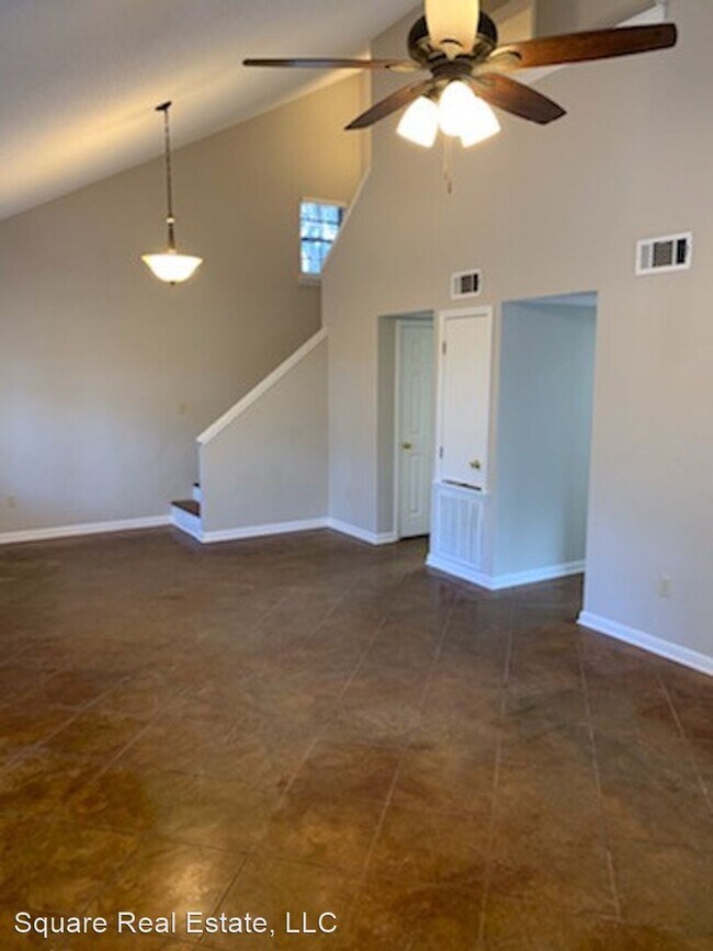 Foto del edificio - 3 br, 2 bath House - 728 McLarty Rd. #3