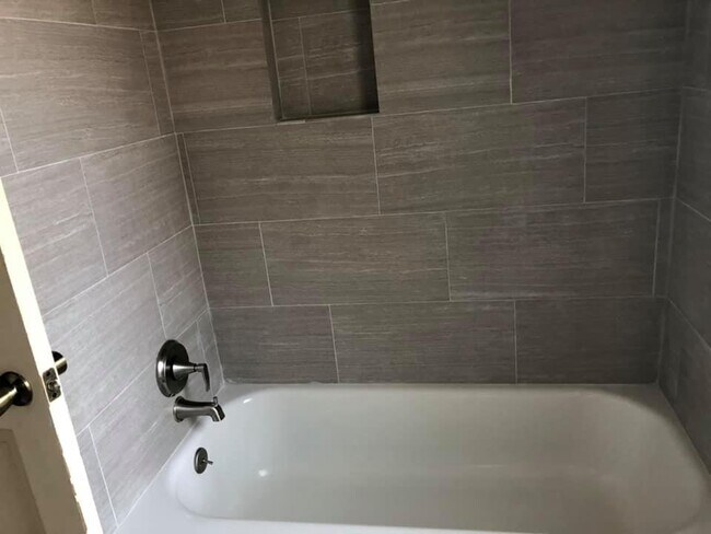 Building Photo - 133 Blanco St