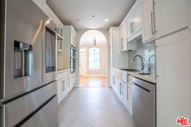 Foto del edificio - 350 S Norton Ave