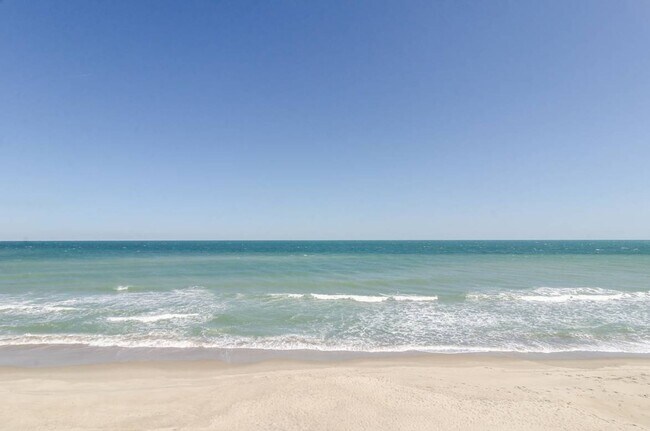 Building Photo - (K151) 1202 Sand Dollar Court, Kure Beach,...
