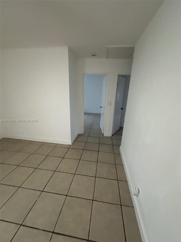 Foto del edificio - 409 SW 4th Terrace