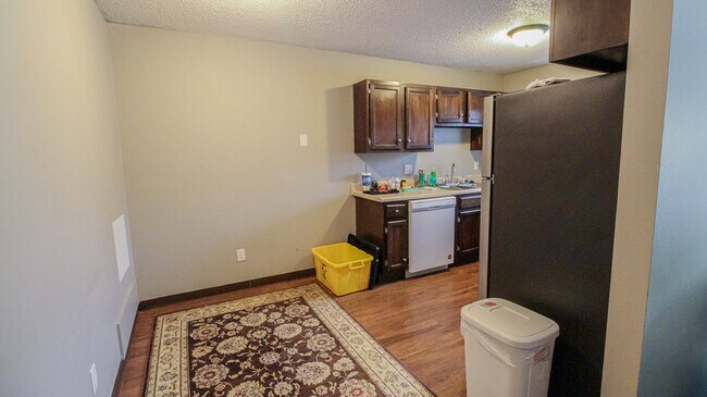 Building Photo - 740 Coral Ridge Ave