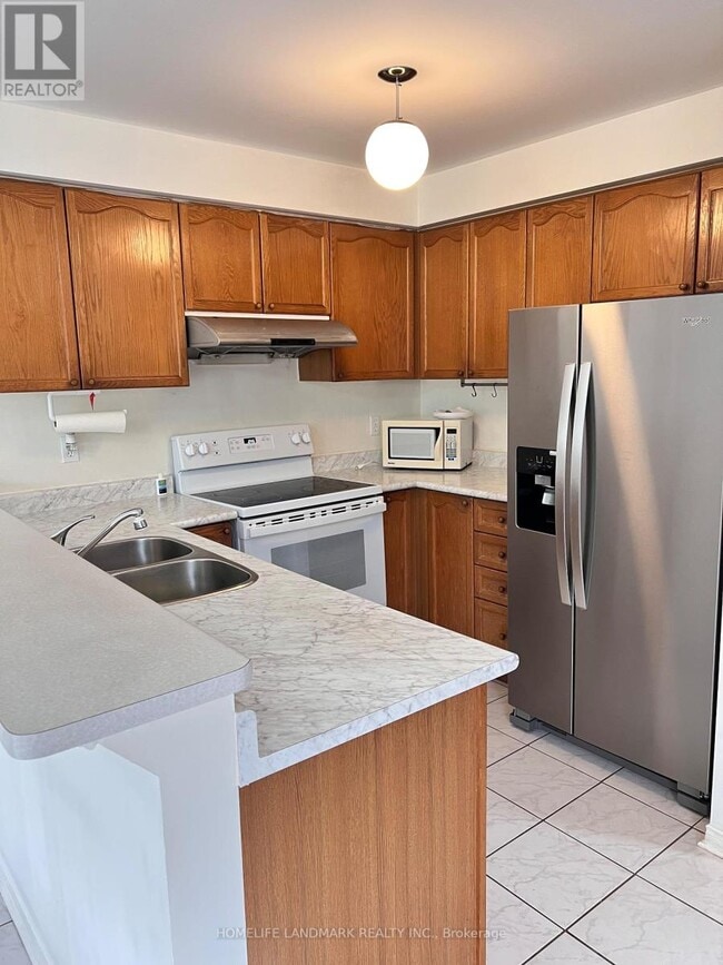 Building Photo - 3020-3020 Cedarglen Gate