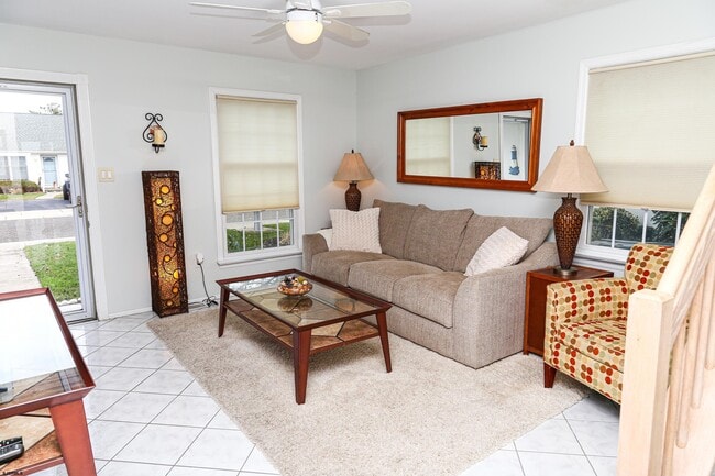 Building Photo - 12 Gull Cove