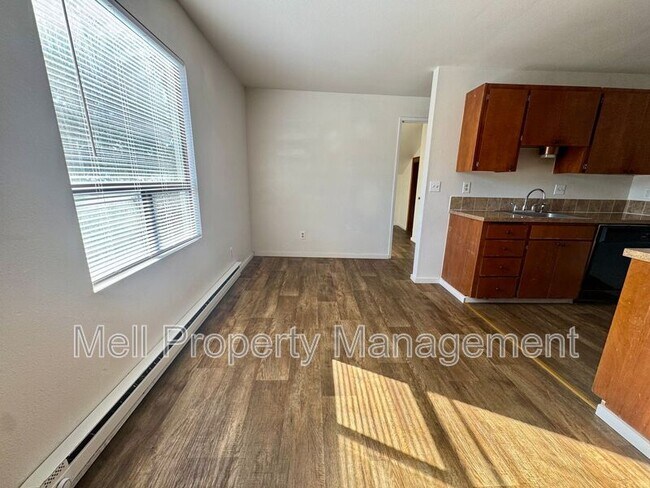 Foto del edificio - 315 S Main St