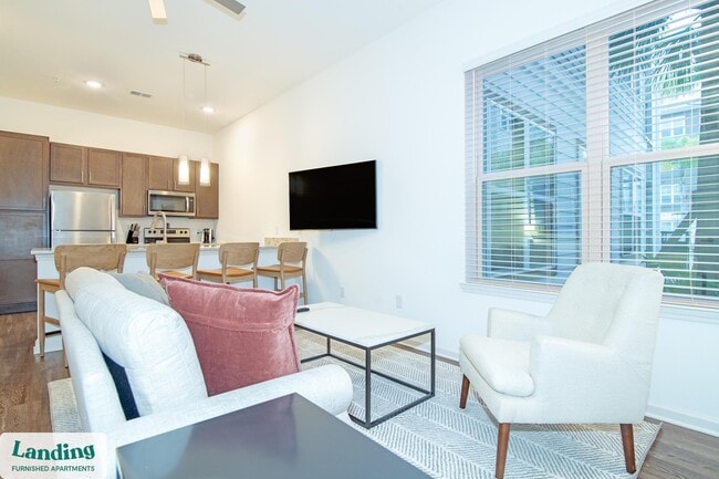 Building Photo - 1905 Promenade Way