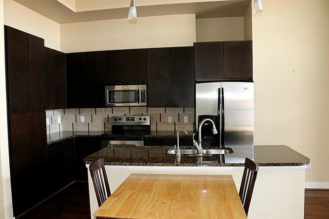 Foto del edificio - 300 St Joseph Pkwy