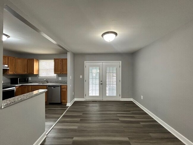 Building Photo - New 3 bedroom home in Middle River.