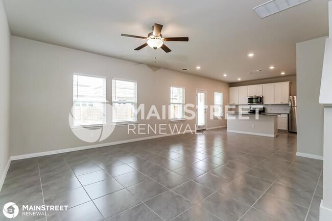 Building Photo - 412 Osier Pass, Hutto, TX 78634