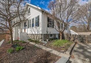 Building Photo - 158 Durnell Ave