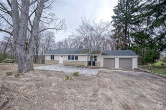 Building Photo - 10431 Linden Rd