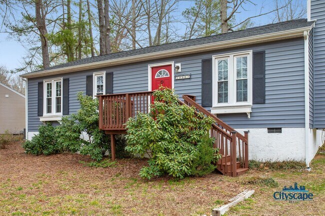Foto del edificio - THREE BEDROOM RANCHER IN MIDLOTHIAN WITH G...