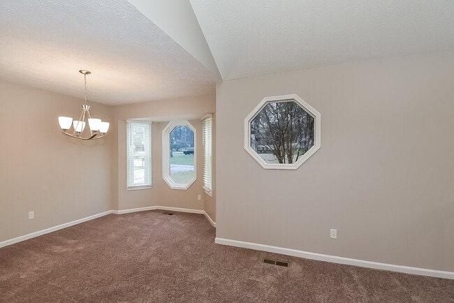 Building Photo - 3258 Willa Way