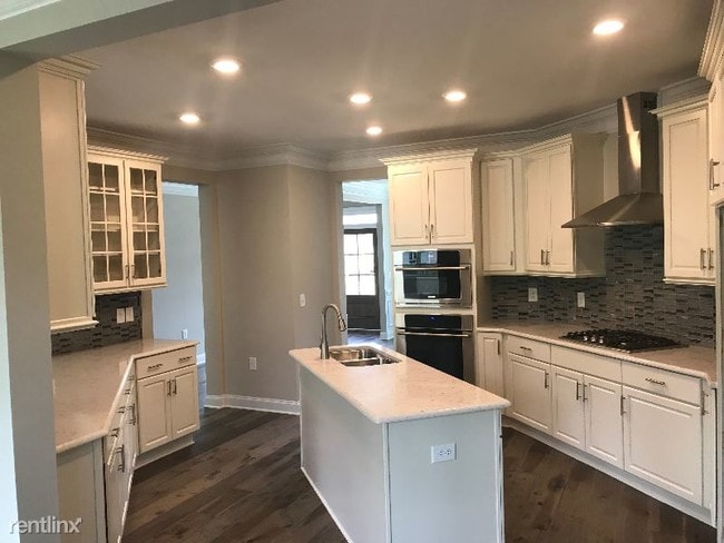 Building Photo - 5 br, 4 bath House - 2343 Pavia Trace