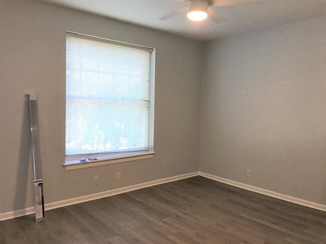 Building Photo - 5096 Waterman Blvd