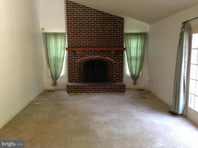 Foto del edificio - 12420 Loft Ln