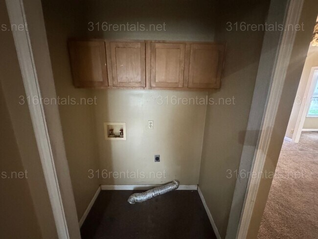 Foto del edificio - $1150 - 3 bed 1 bath - Single Family Home