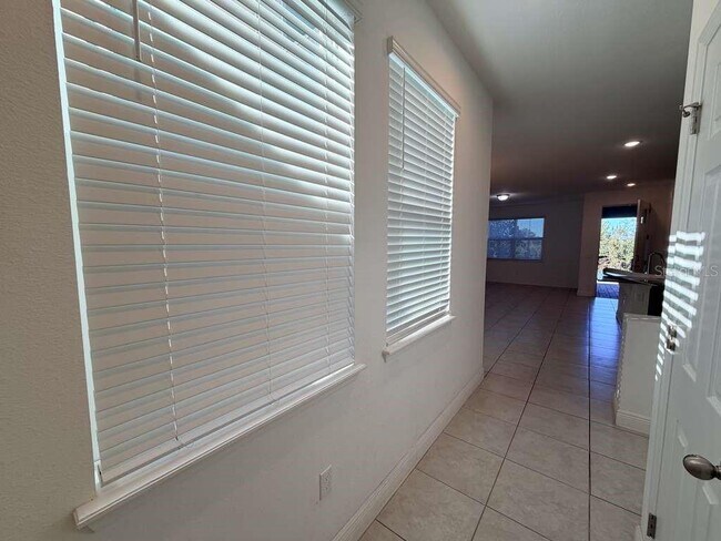 Foto del edificio - 14971 Apollo Bond Dr